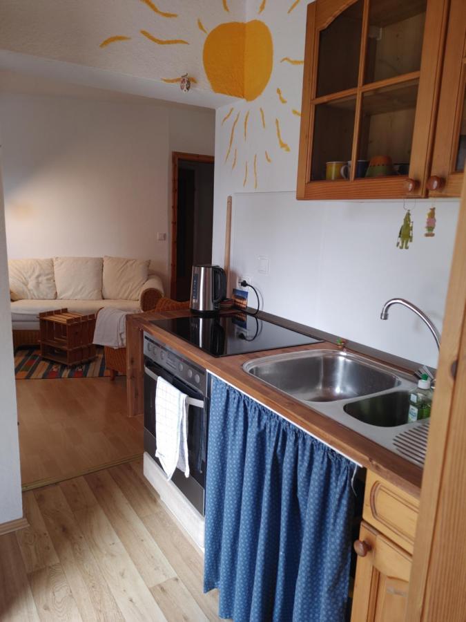 Ferienwohnung Mit Aussicht ซาร์บรึคเคน ภายนอก รูปภาพ