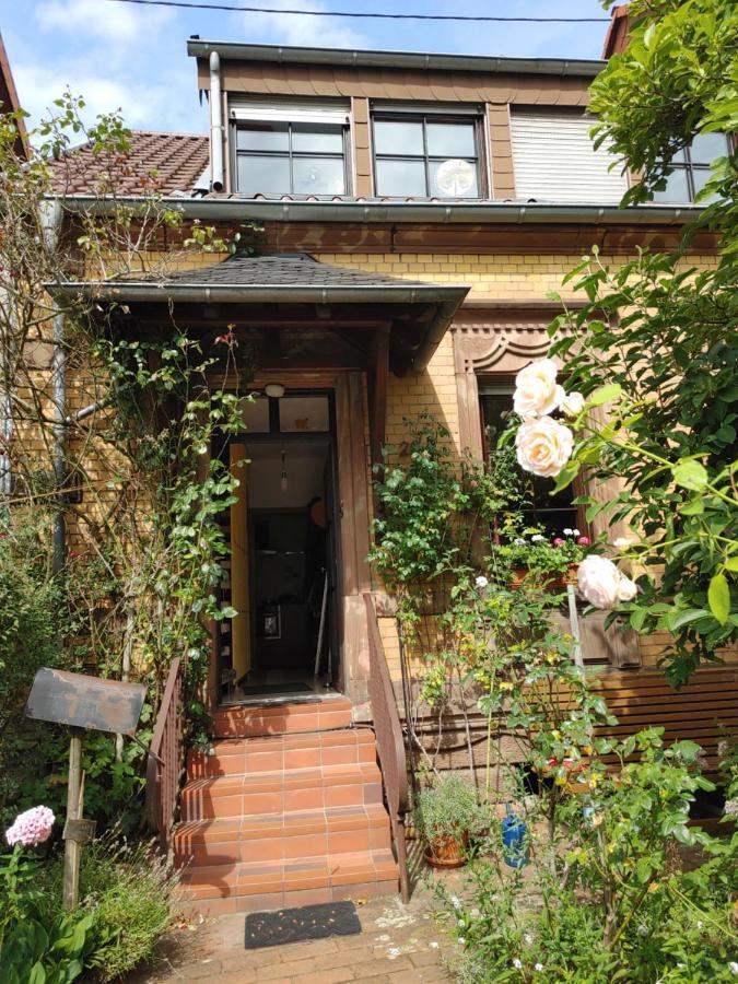 Ferienwohnung Mit Aussicht ซาร์บรึคเคน ภายนอก รูปภาพ